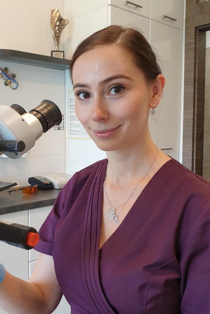 Lekarz dentysta Grzegorz Krępa